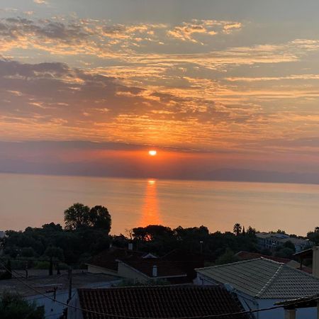Avra Sea View Paradise Pool Apartments Moraitika Exterior photo